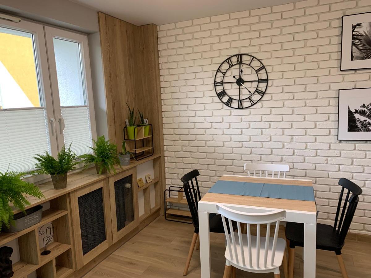 Apartment Nadia Elk Bagian luar foto